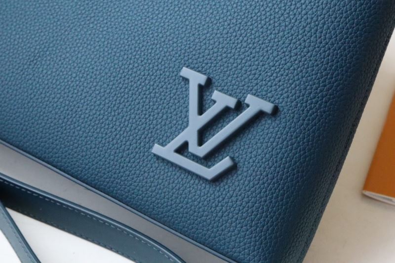 Louis Vuitton Clutch Bags